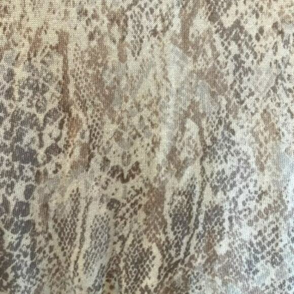 Chico's Mock Neck Snakeskin Sweater Sz M - Picture 6 of 15